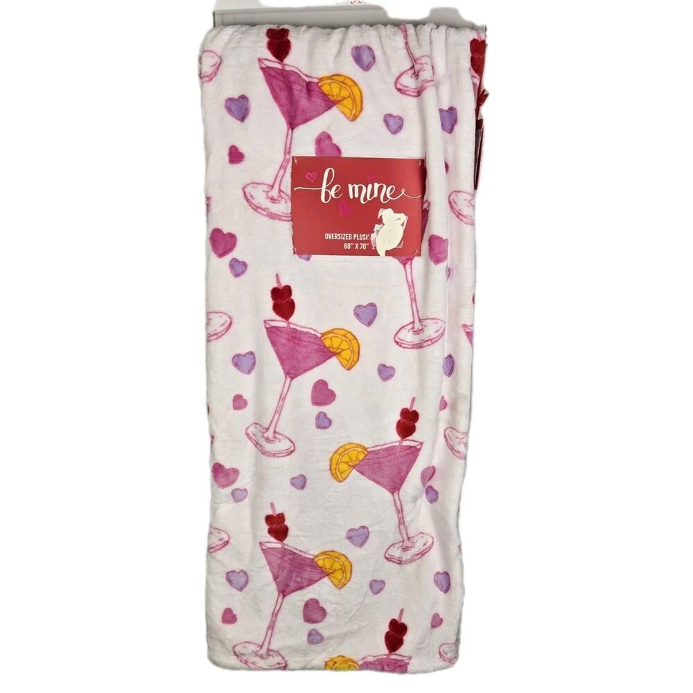 Hearts Martini Glass Oversized Plush Blanket 60x70" Be Mine LOVE TIK TOK VIRAL